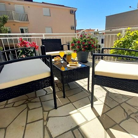 Apartmani Omrcen Башка-Вода Экстерьер фото