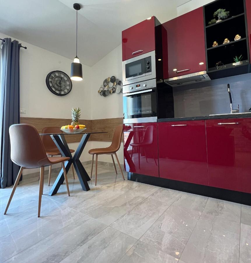 Apartmani Omrcen Башка-Вода Экстерьер фото