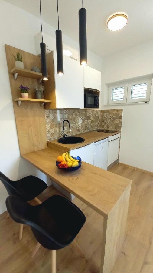 Apartmani Omrcen Башка-Вода Номер фото